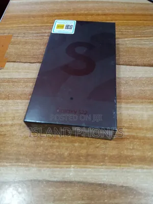 New Samsung Galaxy S22 5G 128 GB Black