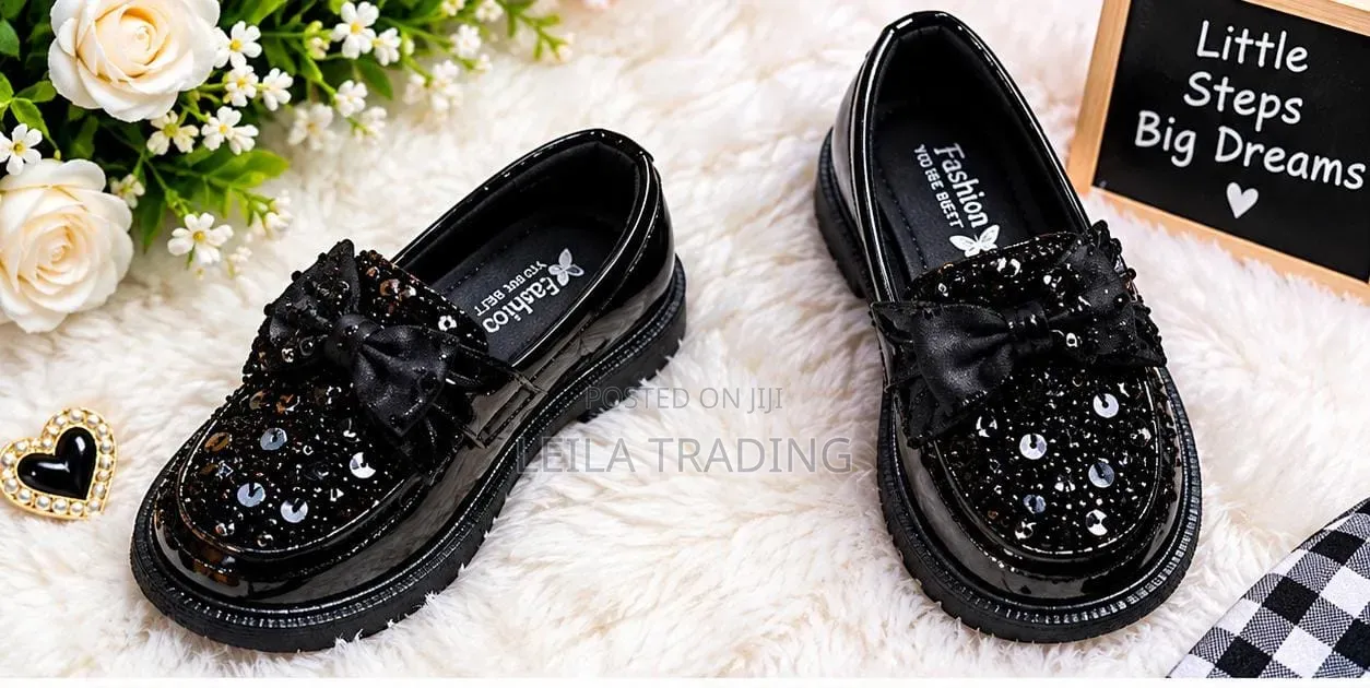 Black Shoe