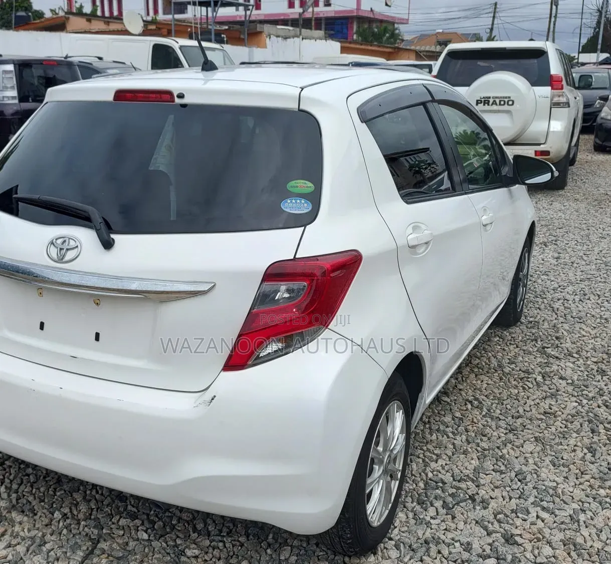 Toyota Vitz 1.3 FWD 5dr 2014 White