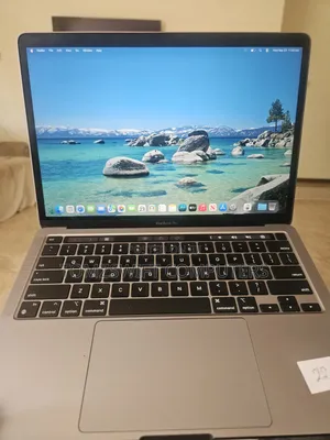 Laptop Apple MacBook Pro 2020 16GB Apple M1 SSHD (Hybrid) 512GB