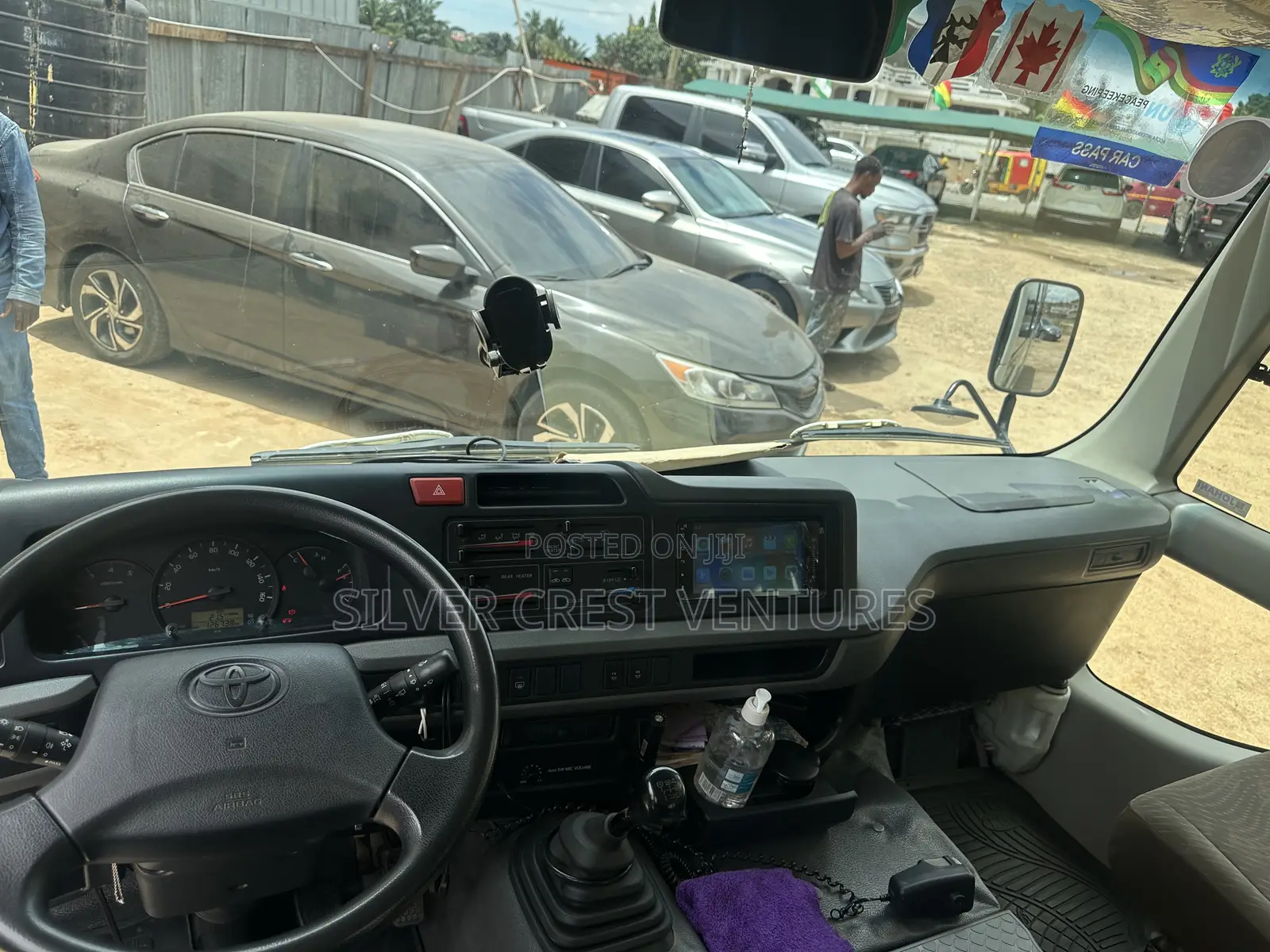 Toyota HiAce 2023 White