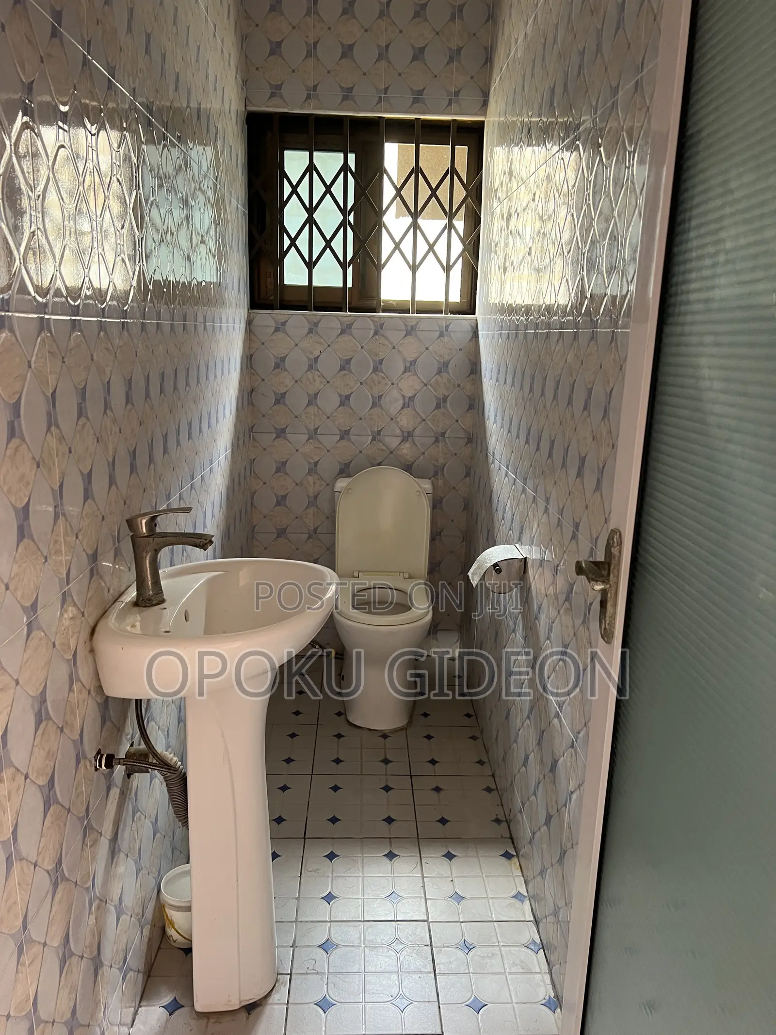 2bdrm Apartment in Oduman, Ablekuma for rent