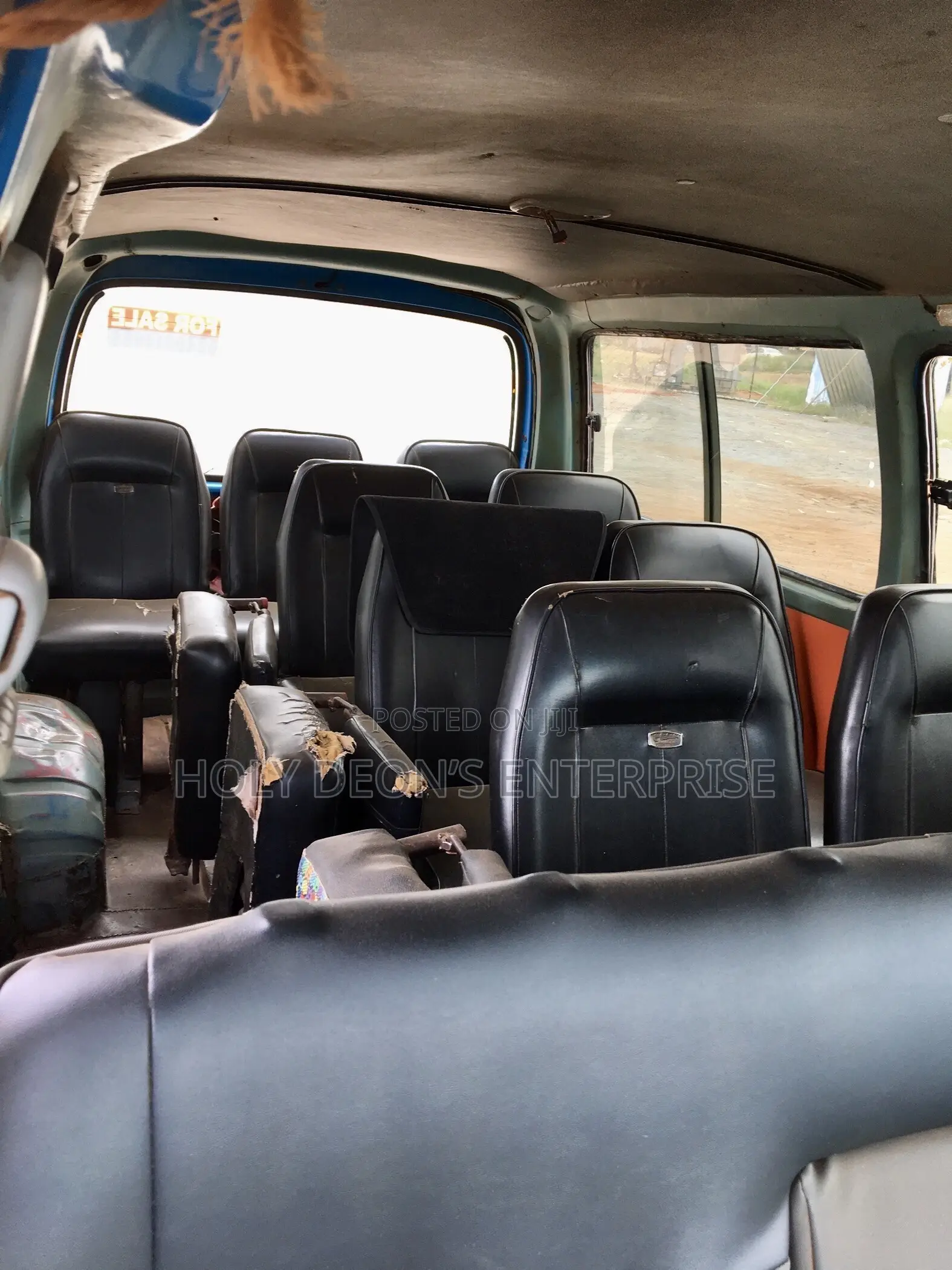 Toyota HiAce 2010 Green