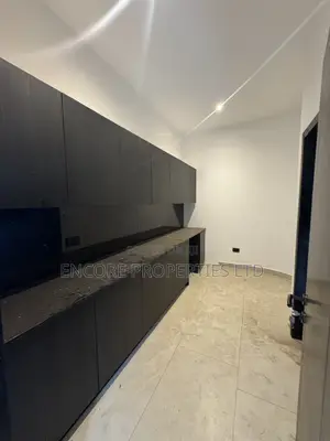 5bdrm House in American House for rent
