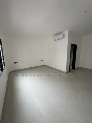 5bdrm House in American House for rent