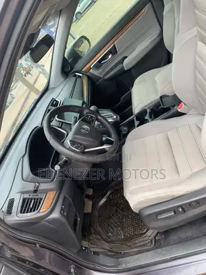 Honda CR-V 2019 Gray