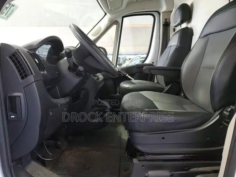 RAM Promaster 2500 2019 White