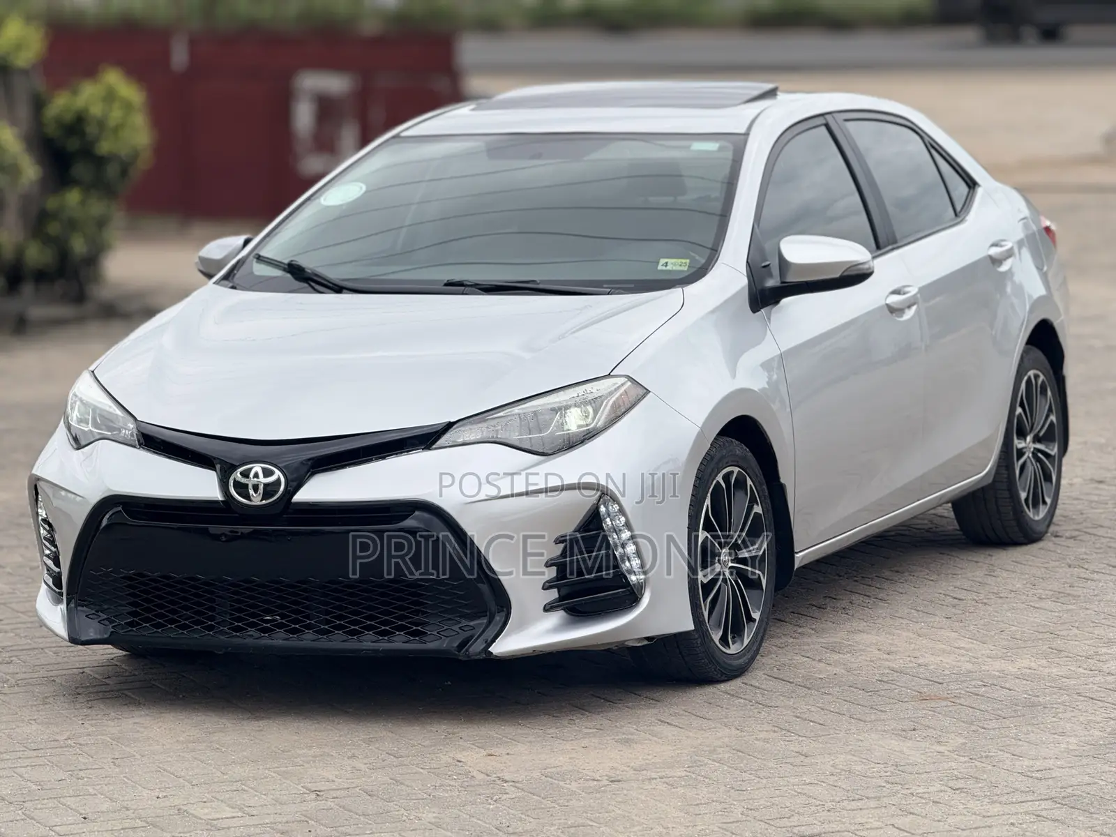 Toyota Corolla 2016 Silver