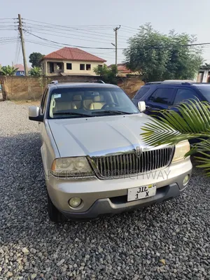 Lincoln Navigator 4x4 2008 Gold
