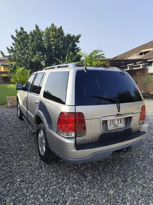 Lincoln Navigator 4x4 2008 Gold