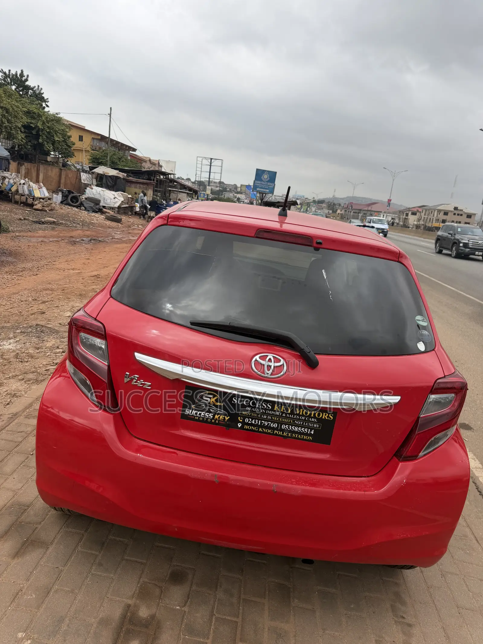 Toyota Vitz 1.5 FWD 3dr 2015 Red