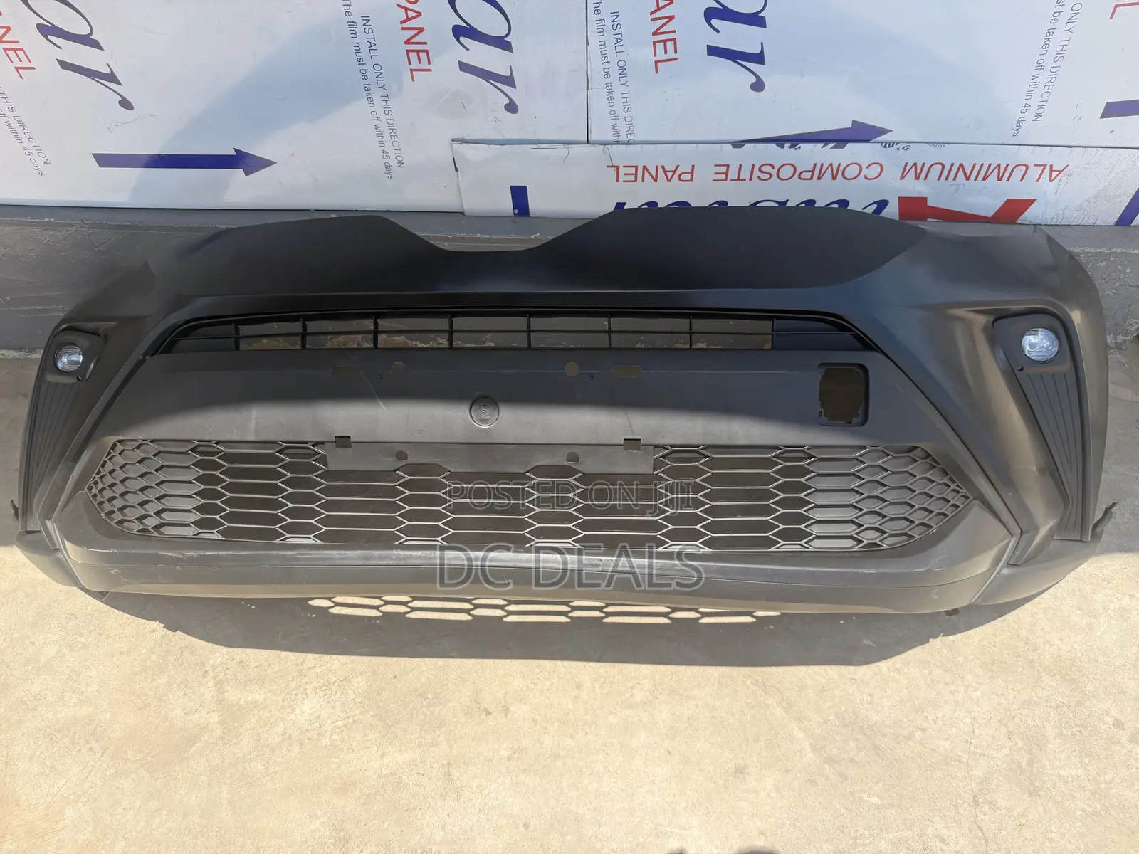 Toyota C-Hr Complete Bumper 2018,2019,2020,2021,2022