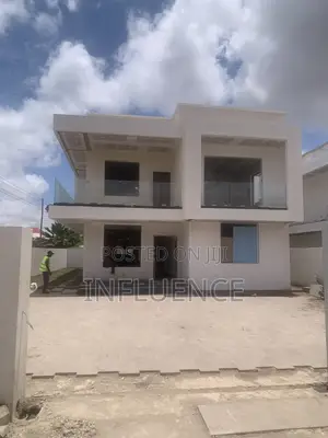 5bdrm House in Adjirigano, East Legon for sale