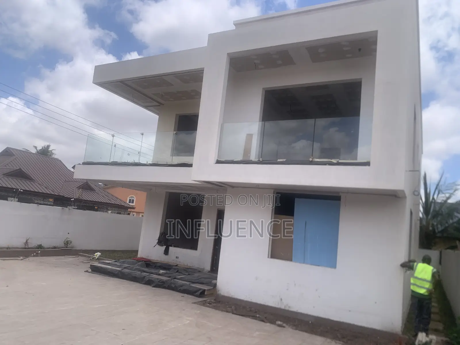 5bdrm House in Adjirigano, East Legon for sale