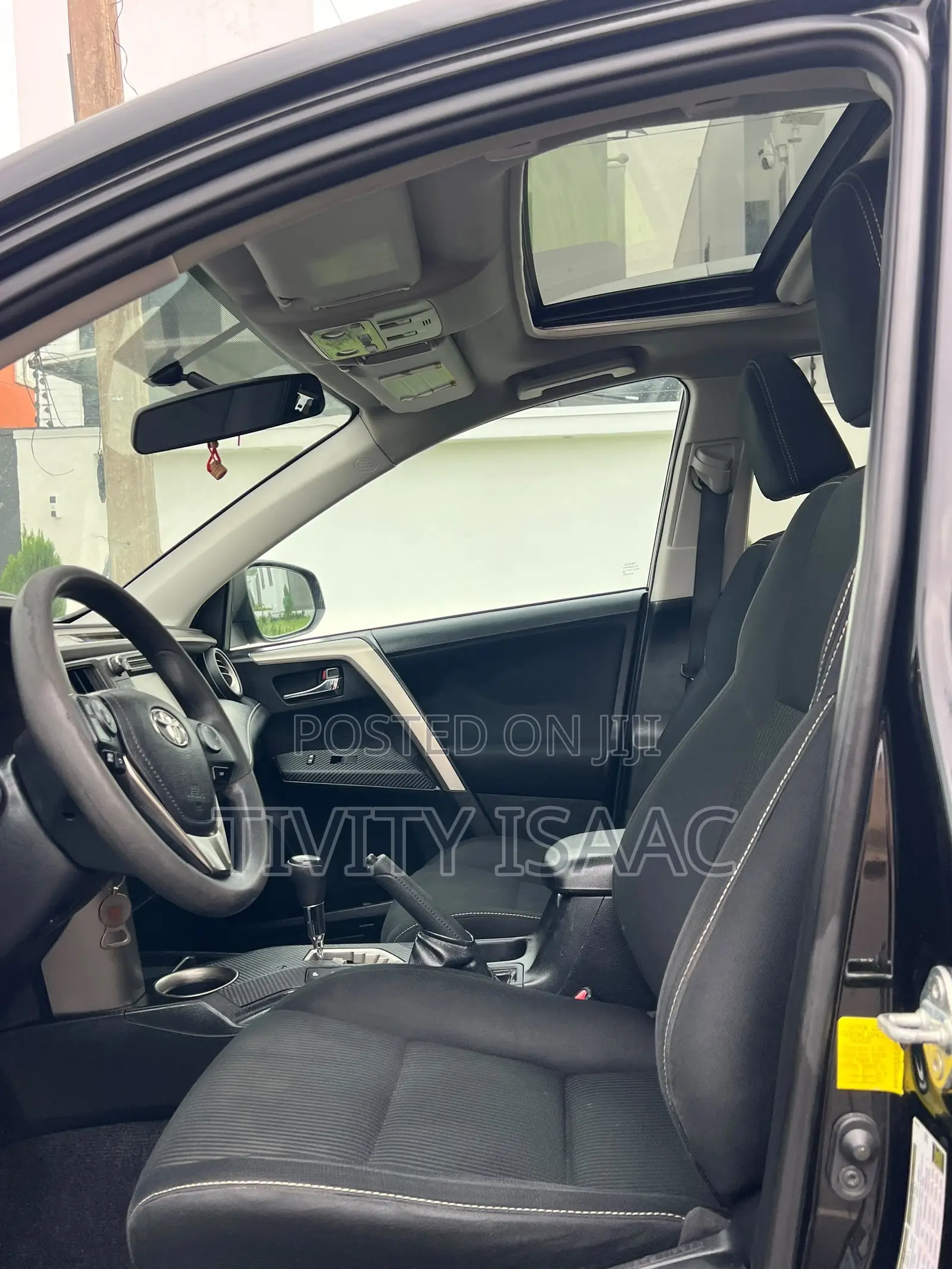 Toyota RAV4 XLE 4dr SUV AWD (2.5L 4cyl 6A) 2014 Black
