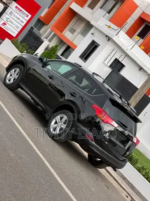 Toyota RAV4 XLE 4dr SUV AWD (2.5L 4cyl 6A) 2014 Black