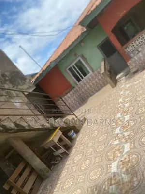 1bdrm Room & Parlour in Robert Barns, Old Barrier for rent