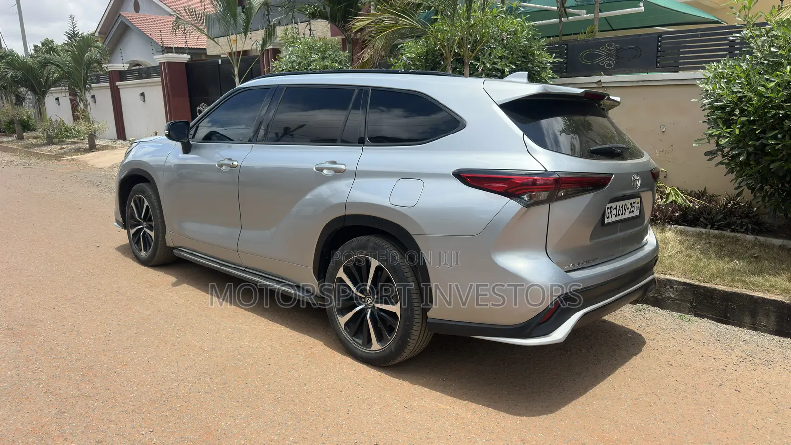 Toyota Highlander XSE 2021 Silver