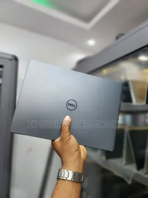 Laptop Dell Vostro 5481 8GB Intel Core i5 SSD 256GB