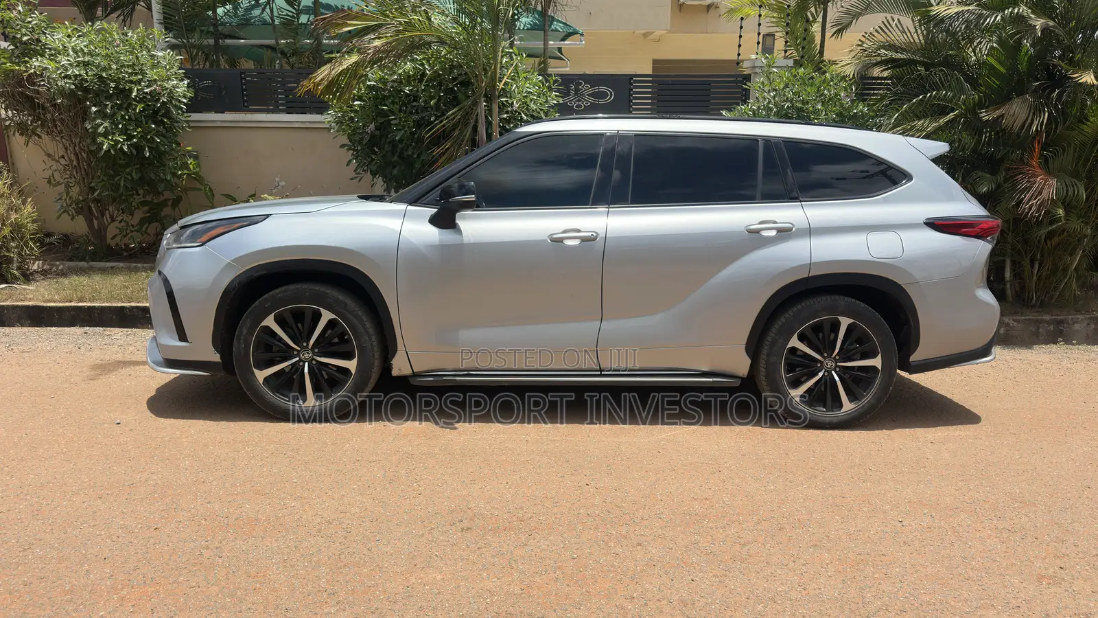 Toyota Highlander XSE 2021 Silver