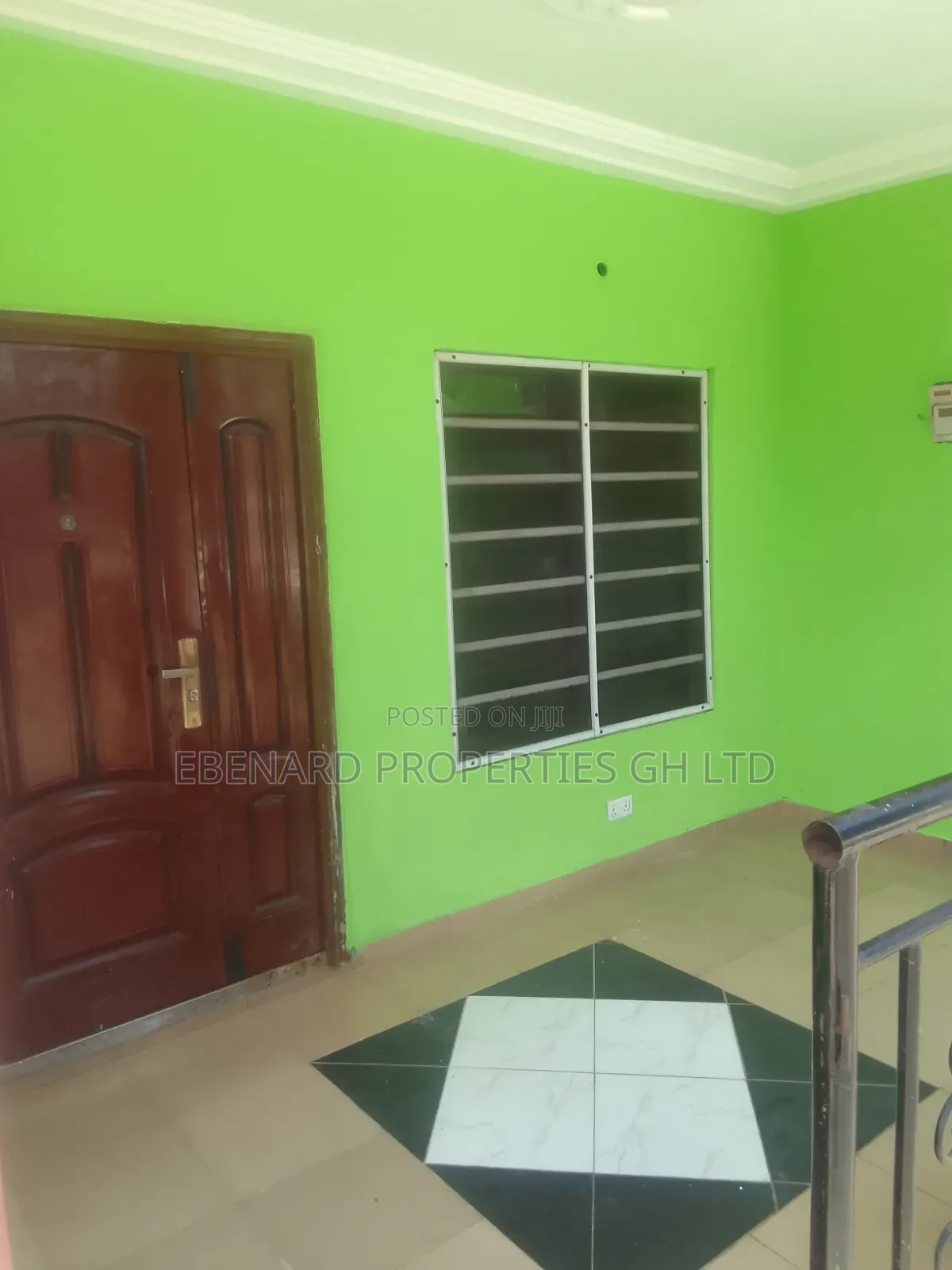 3bdrm Apartment in Ebenard Properties, Baatsona Total for rent