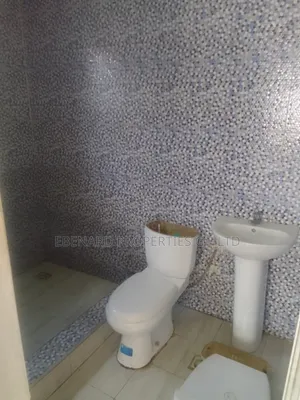 3bdrm Apartment in Ebenard Properties, Baatsona Total for rent