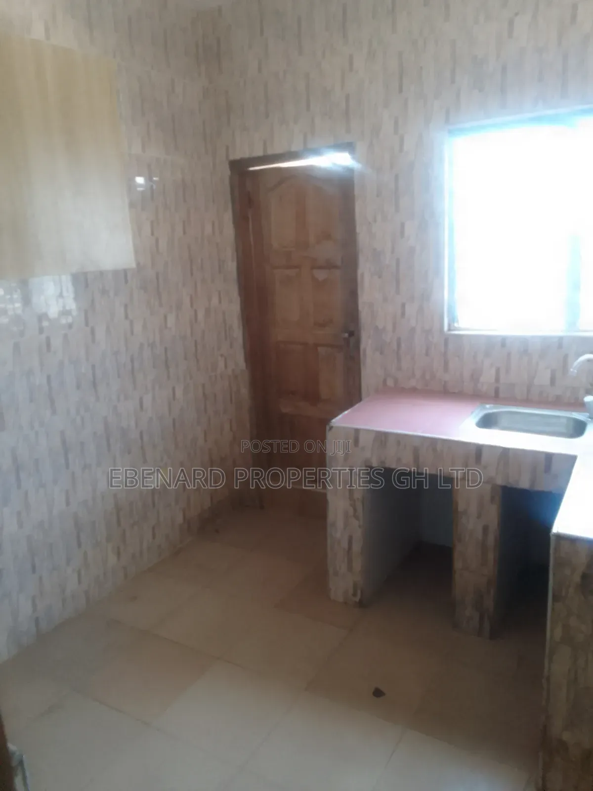 3bdrm Apartment in Ebenard Properties, Baatsona Total for rent
