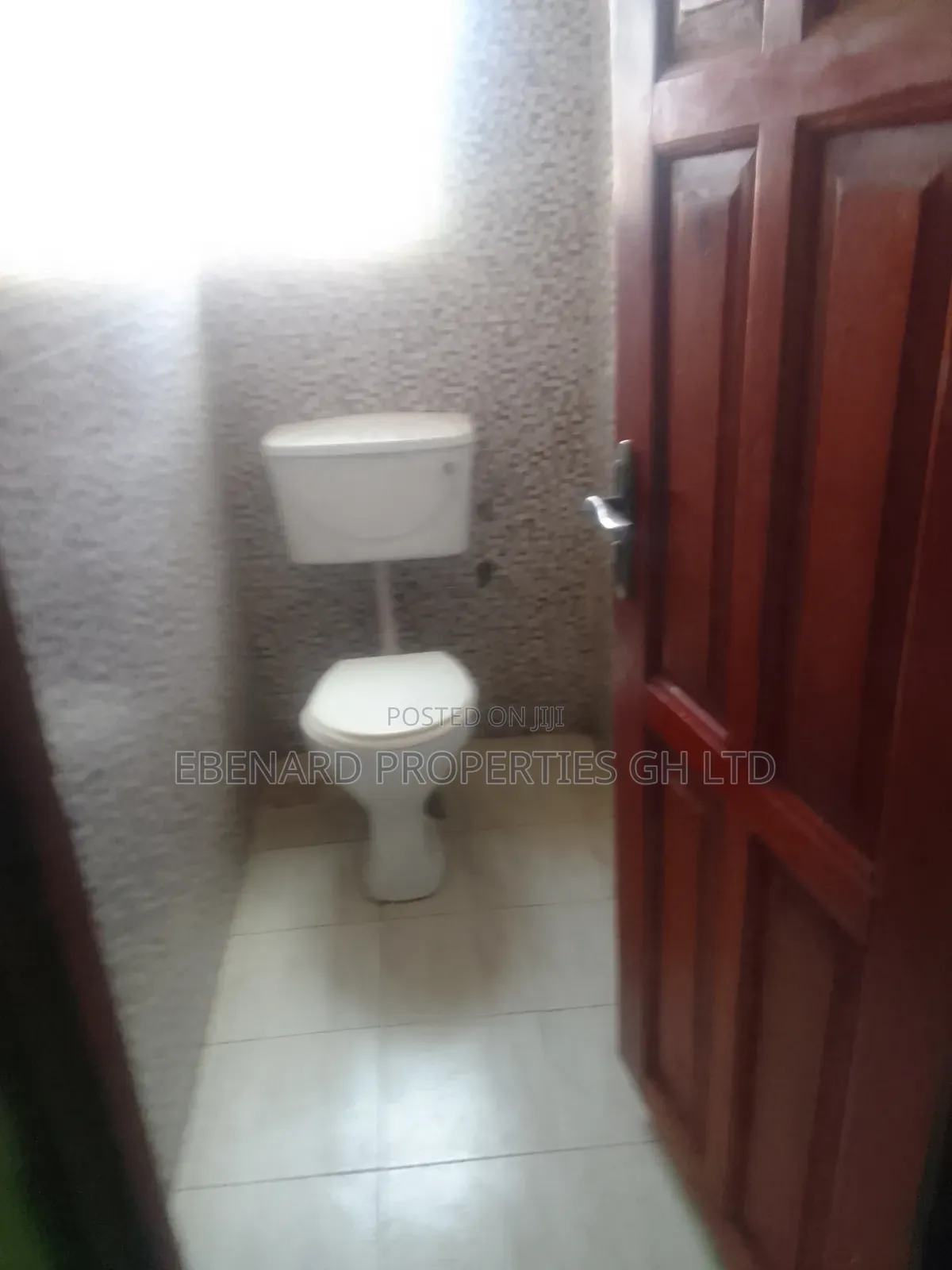 3bdrm Apartment in Ebenard Properties, Baatsona Total for rent