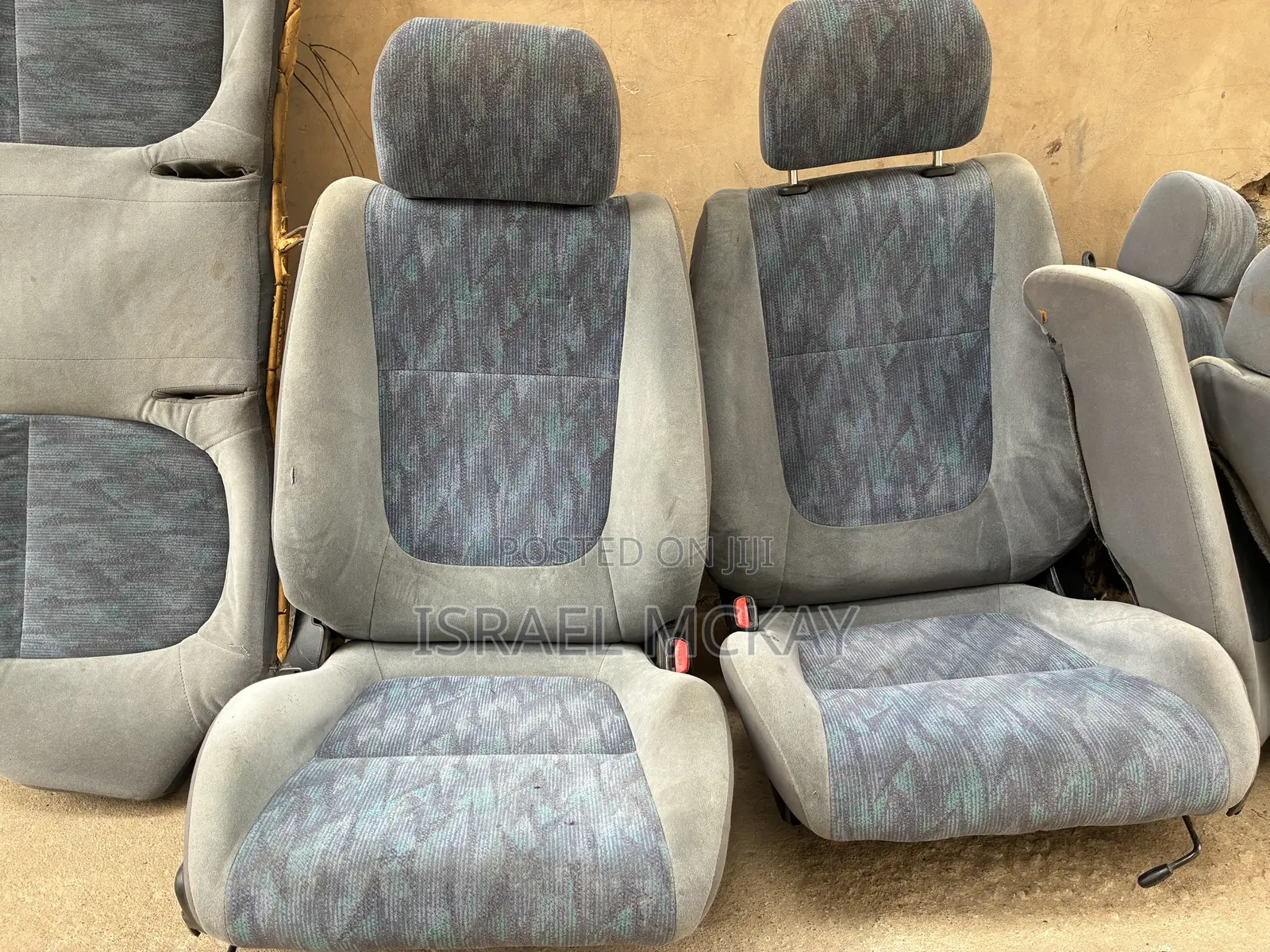 Nissan Car Seat Set