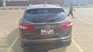 Nissan Qashqai 2016 Gray