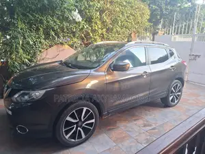 Nissan Qashqai 2016 Gray