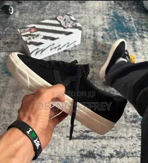 Original Vans Vault Epoch LX Black N White