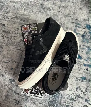 Original Vans Vault Epoch LX Black N White