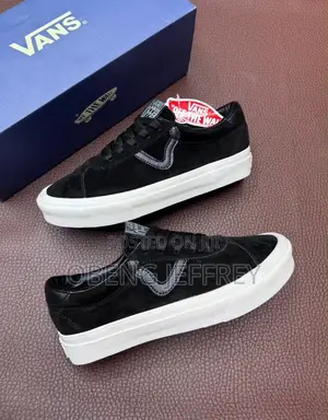 Original Vans Vault Epoch LX Black N White