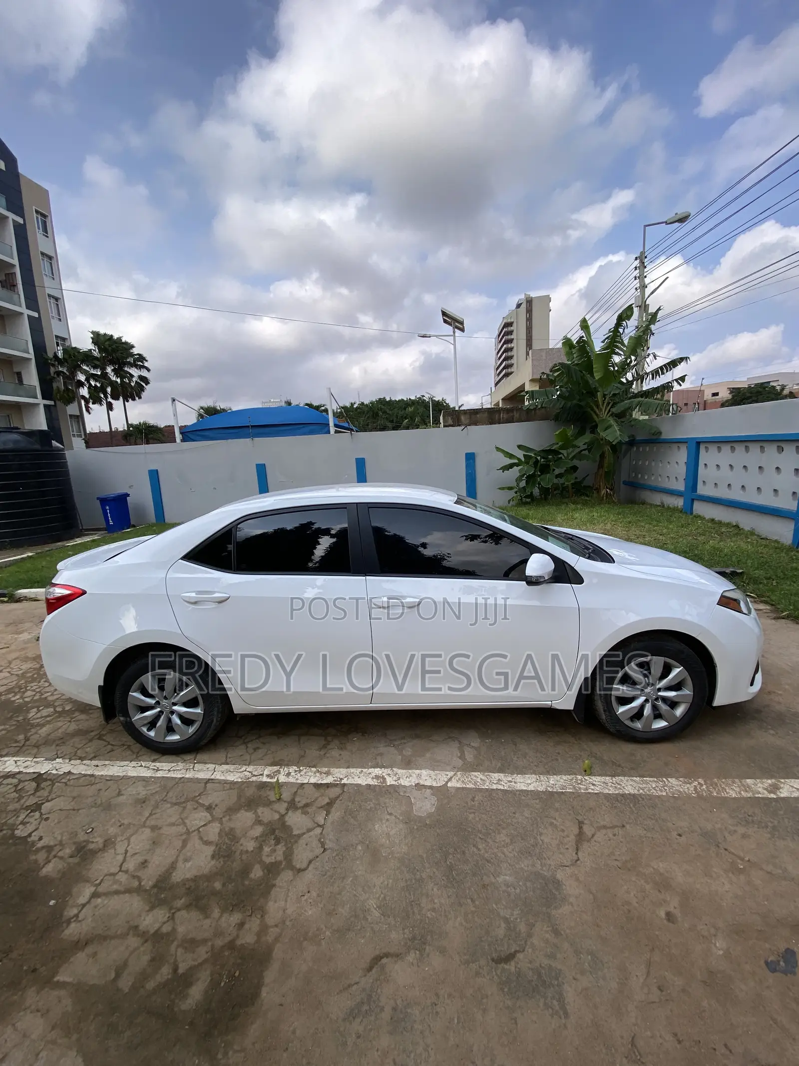 Toyota Corolla S 4dr Sedan (1.8L 4cyl CVT) 2016 White