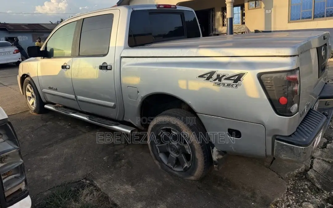 Nissan Titan Crew Cab 2006 Silver
