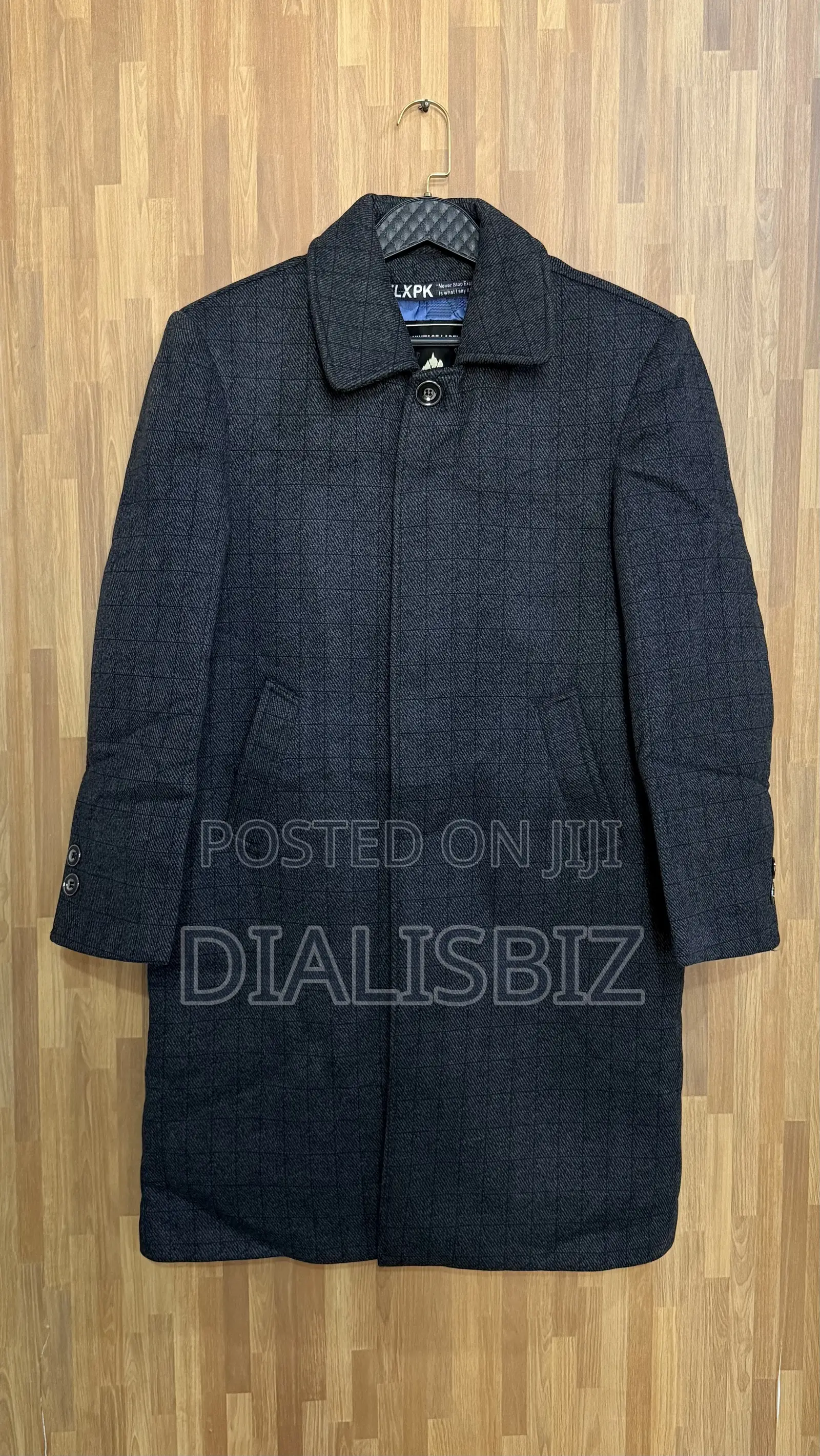 Winter Coats With Detachable Fur Collar
