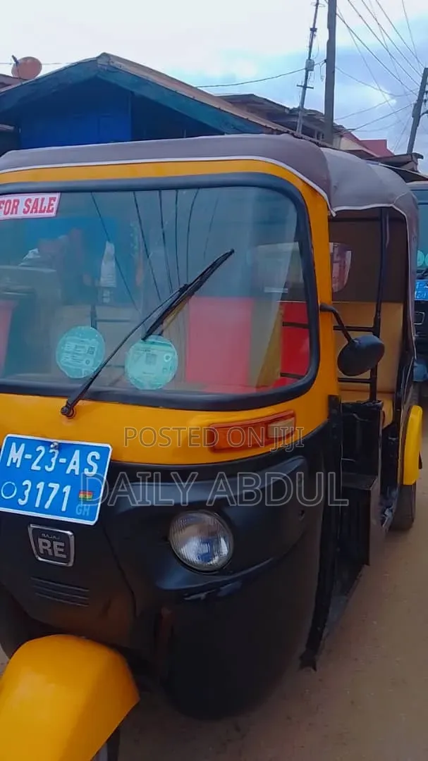 Bajaj 2023 Black