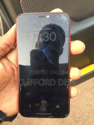 Apple iPhone XR 128 GB Red
