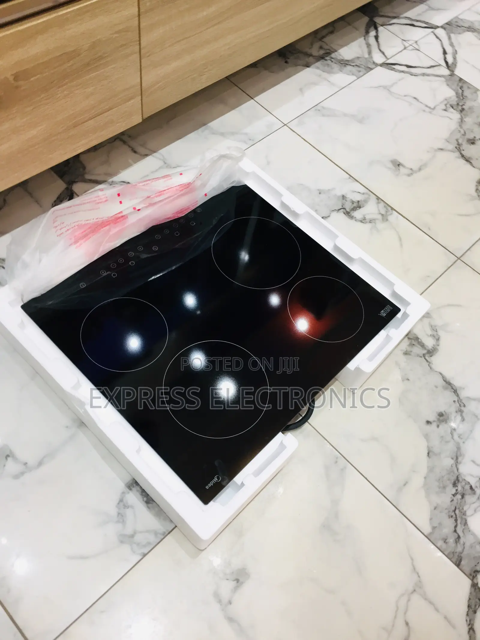 Best at Store 60cm Kenwood 4-Burner Built-in Electric Cooker/Hob
