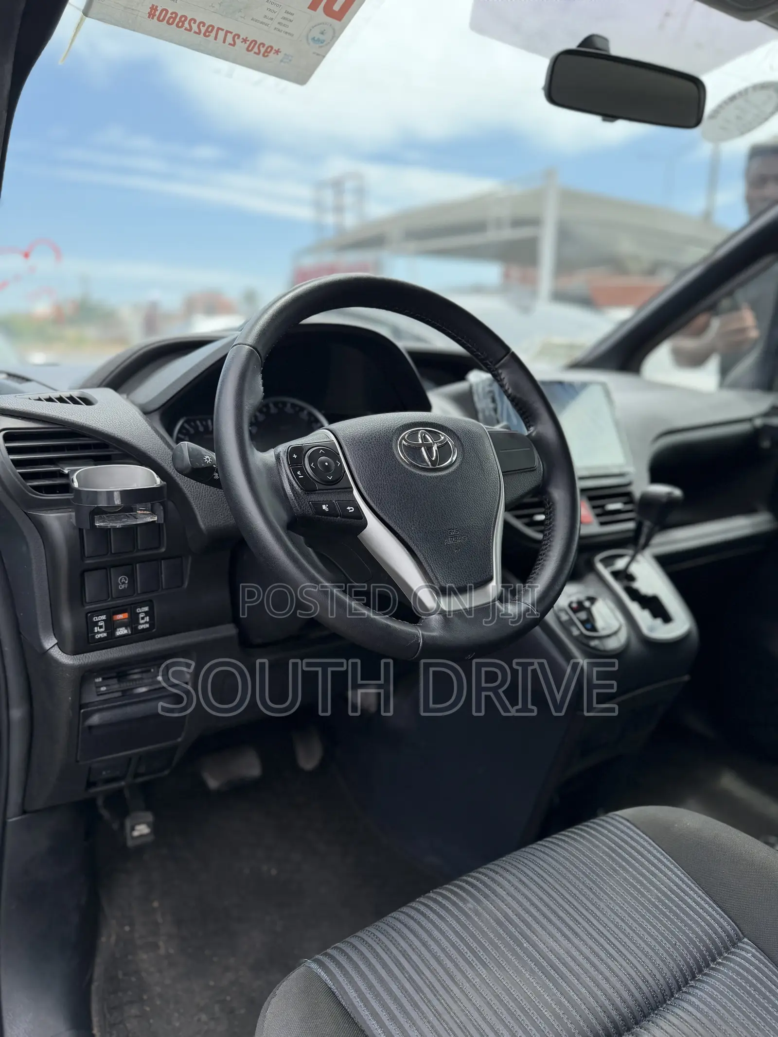 Toyota Voxy 2016 Black