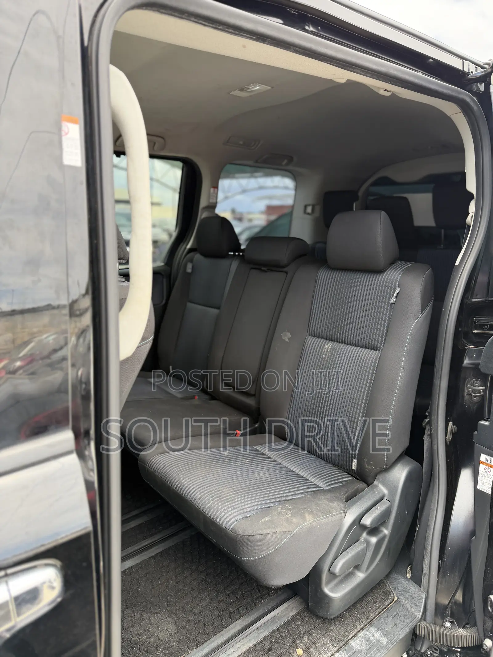 Toyota Voxy 2016 Black