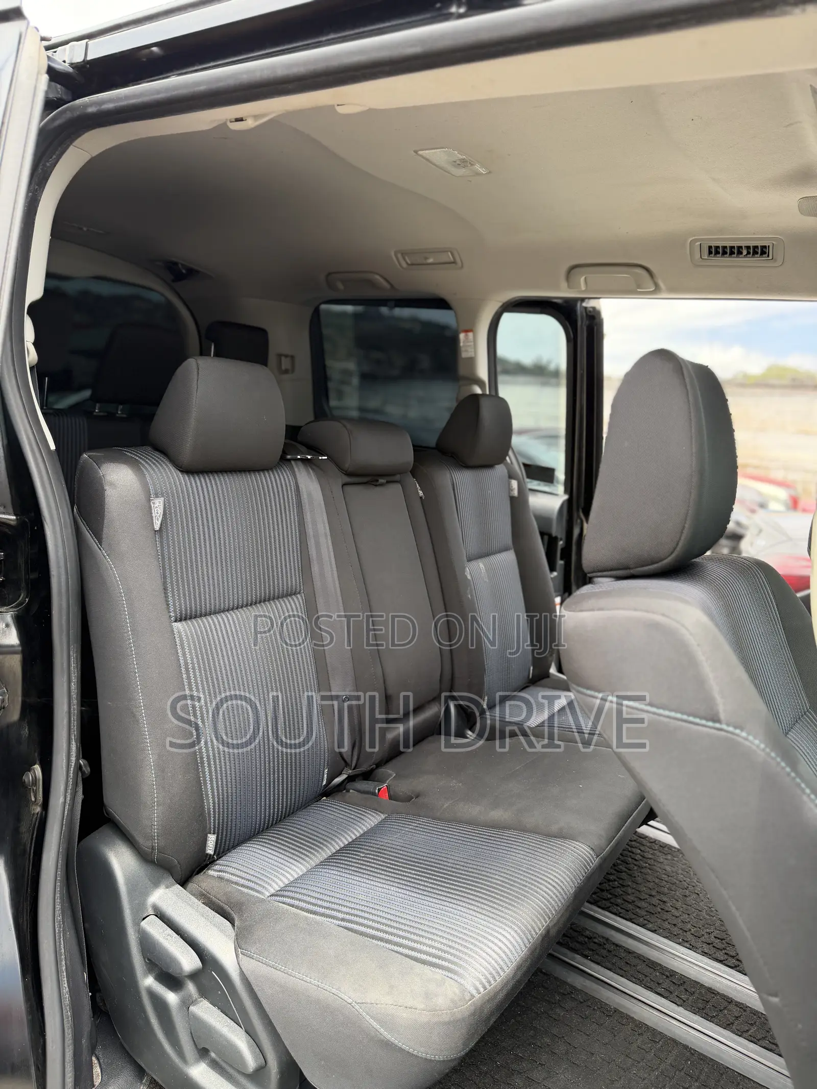 Toyota Voxy 2016 Black