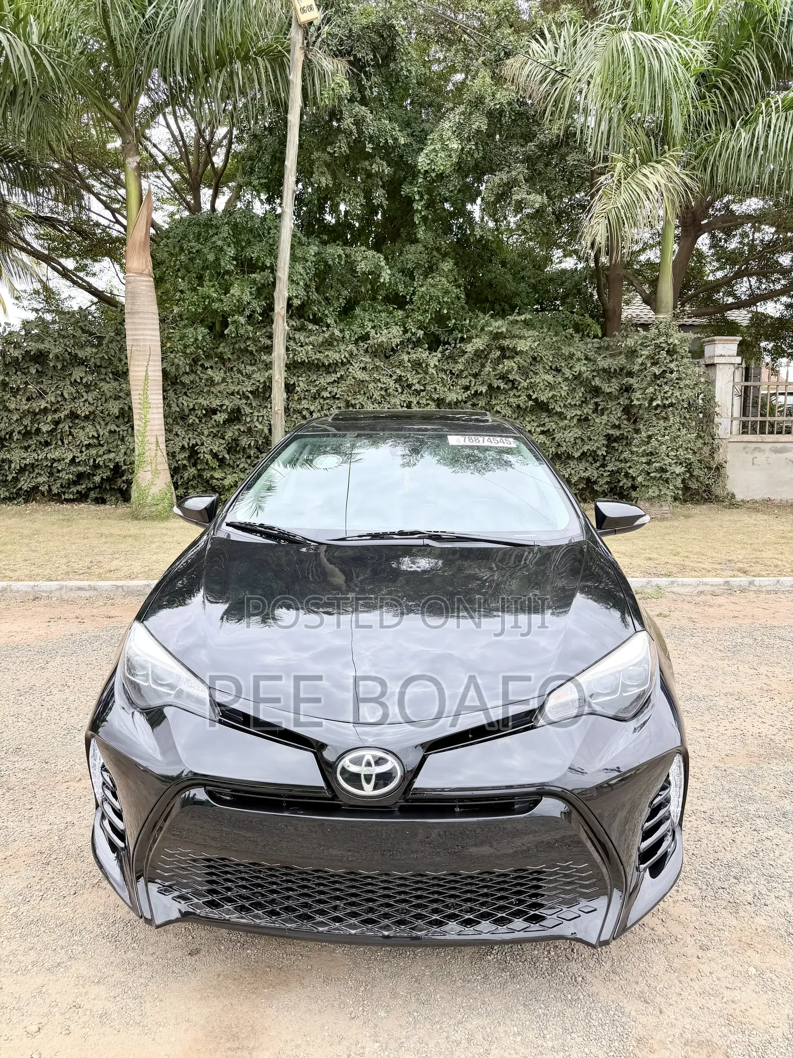 Toyota Corolla SE (1.8L 4cyl 6M) 2019 Black