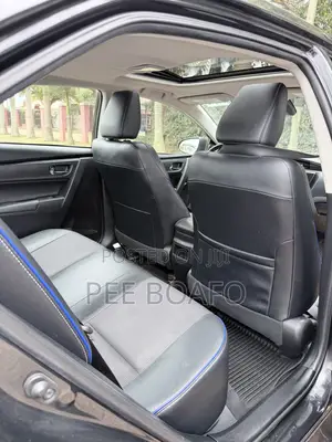 Toyota Corolla SE (1.8L 4cyl 6M) 2019 Black