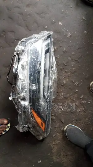 Toyota RAV4 2023 2024 2025 Headlight LED