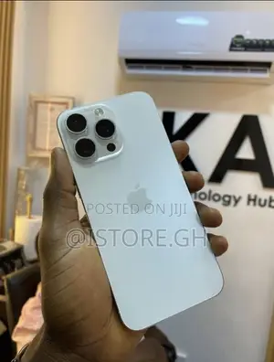 Apple iPhone 15 Pro Max 256 GB White