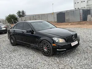 Mercedes-Benz C250 2013 Black