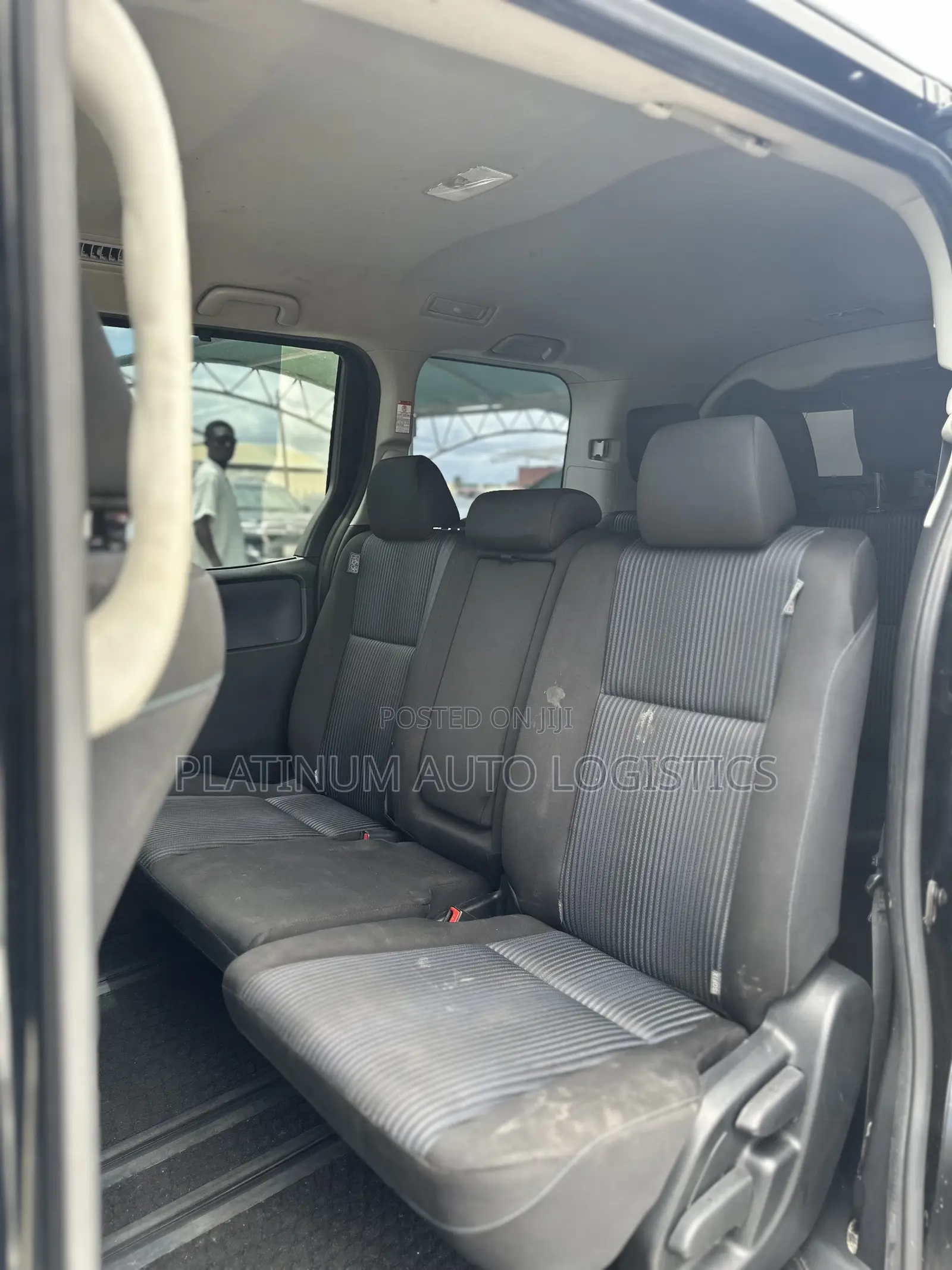 Toyota Voxy 2016 Black