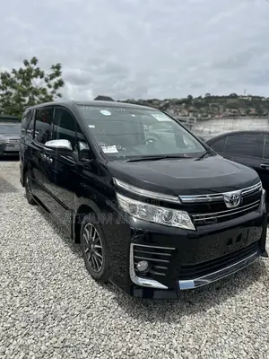 Toyota Voxy 2016 Black